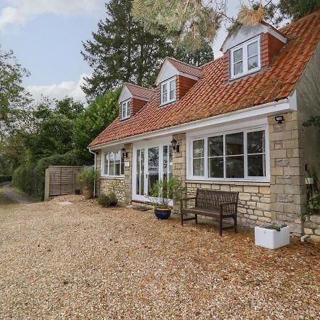 The Cottage At Barrow Mead Bath Extérieur photo
