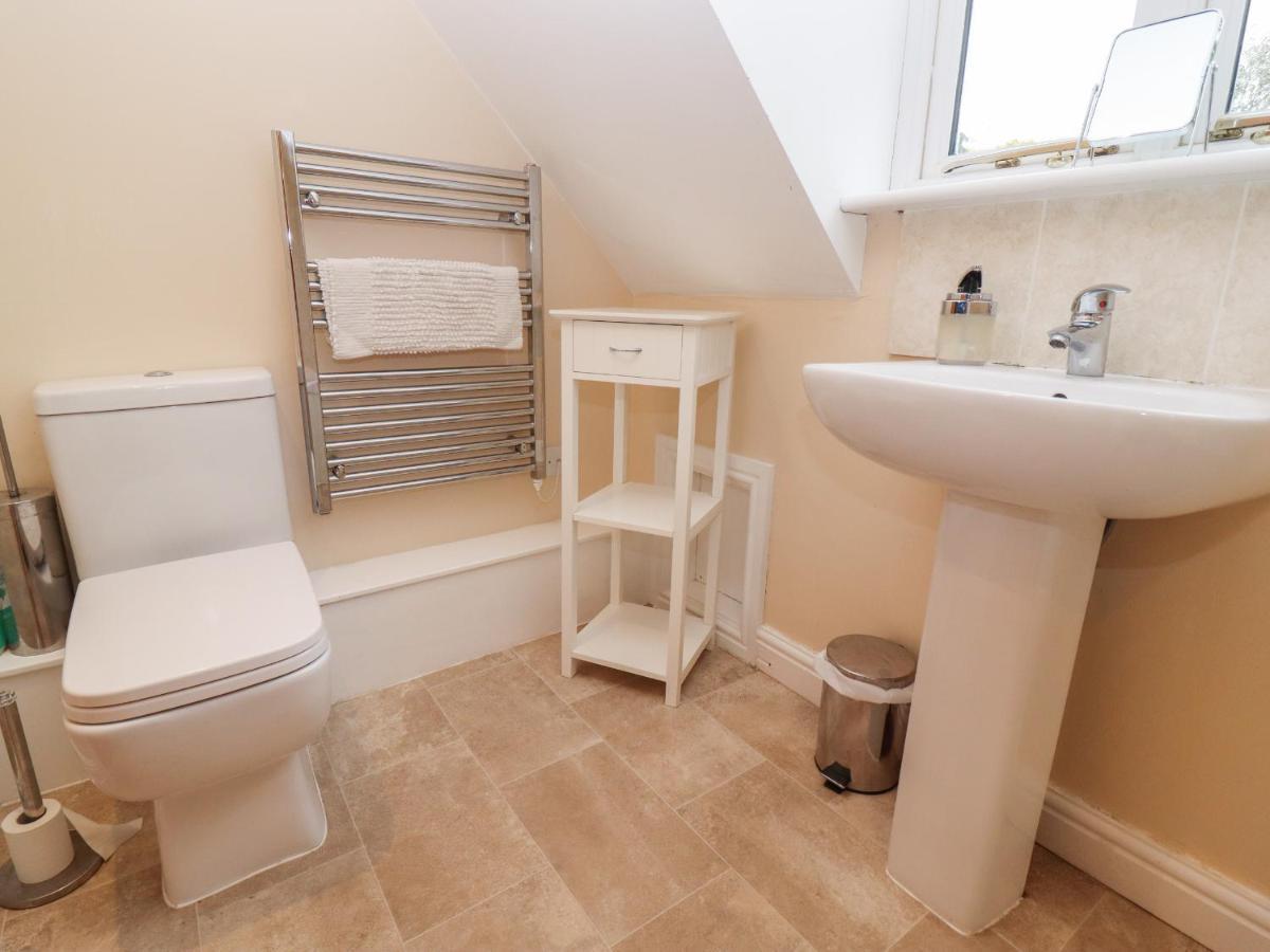 The Cottage At Barrow Mead Bath Extérieur photo